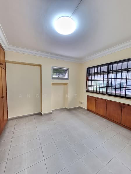 287 Bukit Batok East Avenue 3, 287 Bukit Batok East Avenue 3, Room Rental, 150 sqft, HDB Flat For Rent, by Angeline Eng, 500239088 - PropertyGuru.com.sg