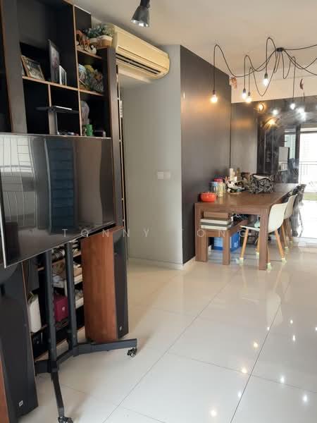 138C Lorong 1A Toa Payoh, 138C Lorong 1A Toa Payoh, 3 Bedrooms, 979 sqft, HDB Flat For Rent, by Tonny Fong, 500239097 - Living Room - PropertyGuru.com.sg