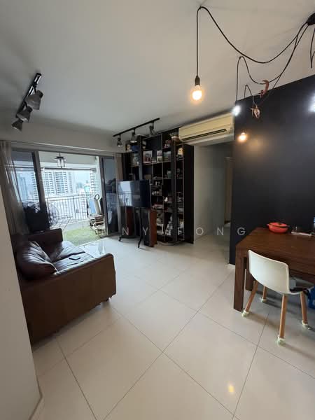 138C Lorong 1A Toa Payoh, 138C Lorong 1A Toa Payoh, 3 Bedrooms, 979 sqft, HDB Flat For Rent, by Tonny Fong, 500239097 - Living Room - PropertyGuru.com.sg
