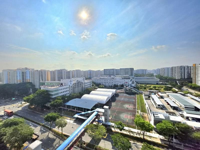 323B Sengkang East Way, 323B Sengkang East Way, 3 Bedrooms, 968 sqft, HDB Flat For Sale, by Vernon Sun, 500239101 - Exterior - PropertyGuru.com.sg