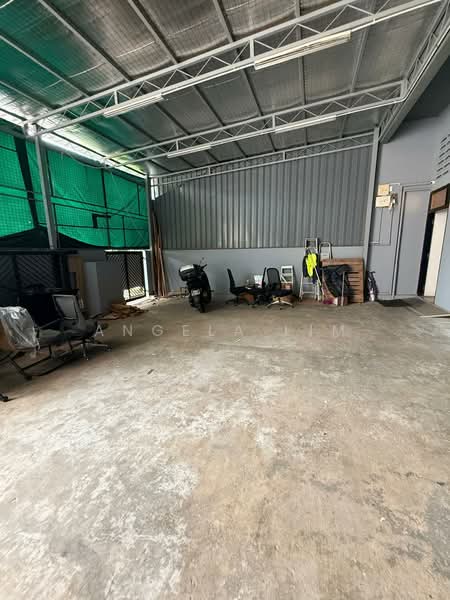 Senang Crescent, Senang Crescent, 3,500 sqft, Light Industrial (B1) For Rent, by Angela Lim, 500239102 - CommercialGuru.com.sg