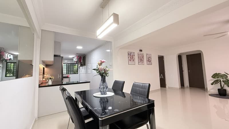 330 Ubi Avenue 1, 330 Ubi Avenue 1, 3 Bedrooms, 1,313 sqft, HDB Flat For Rent, by SHAHILA IRWAN, 500239106 - Dining Room - PropertyGuru.com.sg