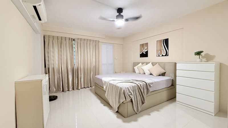 330 Ubi Avenue 1, 330 Ubi Avenue 1, 3 Bedrooms, 1,313 sqft, HDB Flat For Rent, by SHAHILA IRWAN, 500239106 - Master Bedroom - PropertyGuru.com.sg