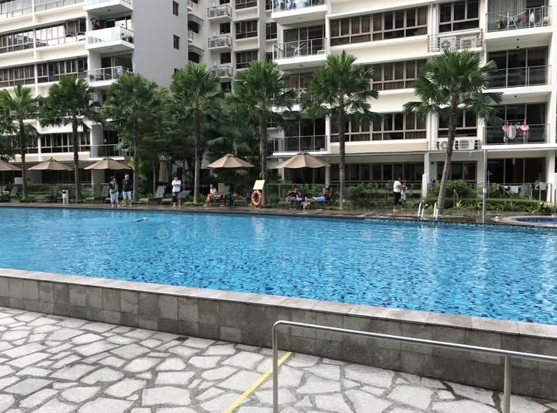 Waterfront Gold, 754 Bedok Reservoir Road, 2 Bedrooms, 667 sqft, Condominium For Rent, by Yvone Wee 黄惠霞, 500239107 - Exterior - PropertyGuru.com.sg