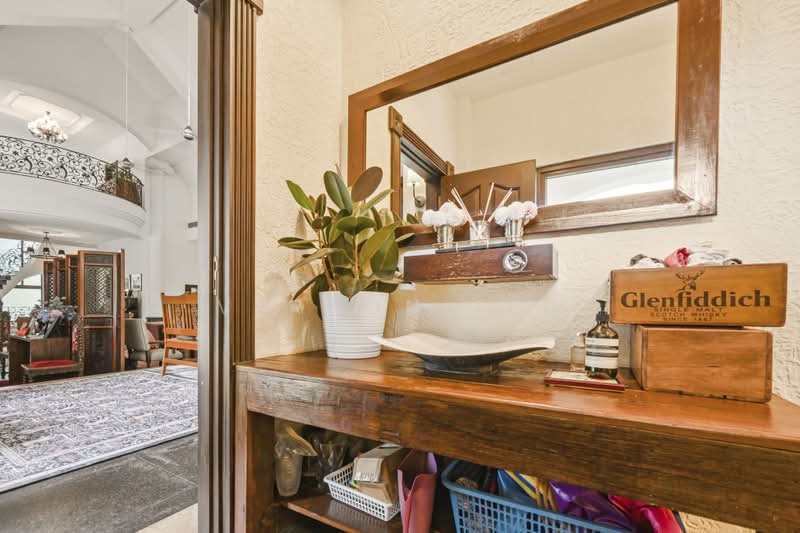 18XX psf! GENUINE LISTING.ABSOLUTELY QUIET GREEN RESERVOIR PARK CONNECTOR, , 6 Bedrooms, 9,997 sqft, Good Class Bungalow For Sale, by Vernon Teo, 500239110 - Interior - PropertyGuru.com.sg