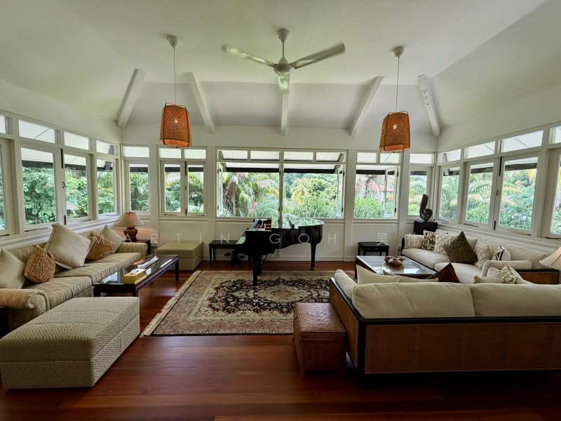 White House Park Estate Bungalow Exclusive w POOL • GARDEN, Goodwood Hill | White House Park Estate, 4 Bedrooms, 4,000 sqft, Bungalow House For Rent, by Martin Goh 吴伟楠, 500239114 - Living Room - PropertyGuru.com.sg