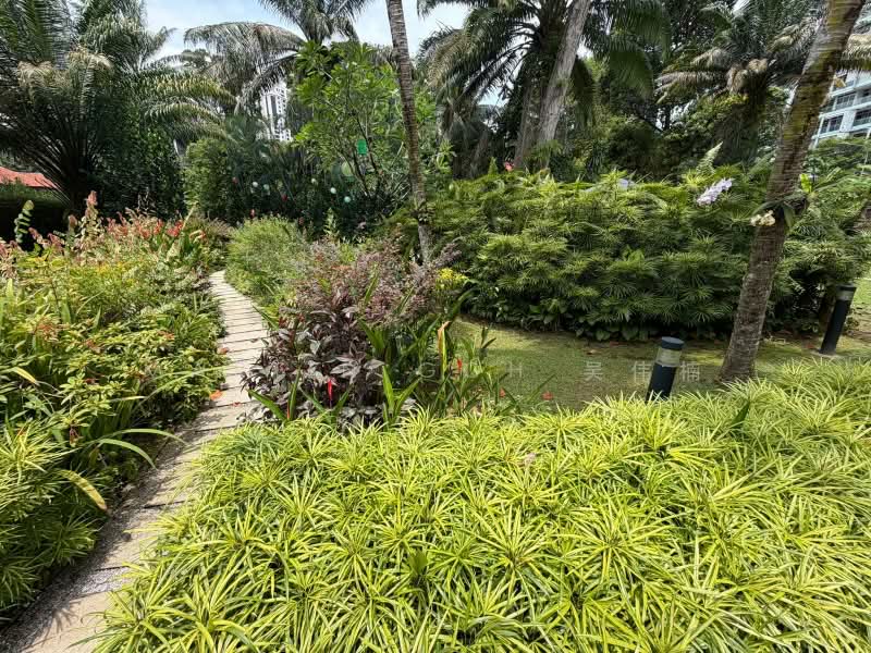 White House Park Estate Bungalow Exclusive w POOL • GARDEN, Goodwood Hill | White House Park Estate, 4 Bedrooms, 4,000 sqft, Bungalow House For Rent, by Martin Goh 吴伟楠, 500239114 - Garden - PropertyGuru.com.sg