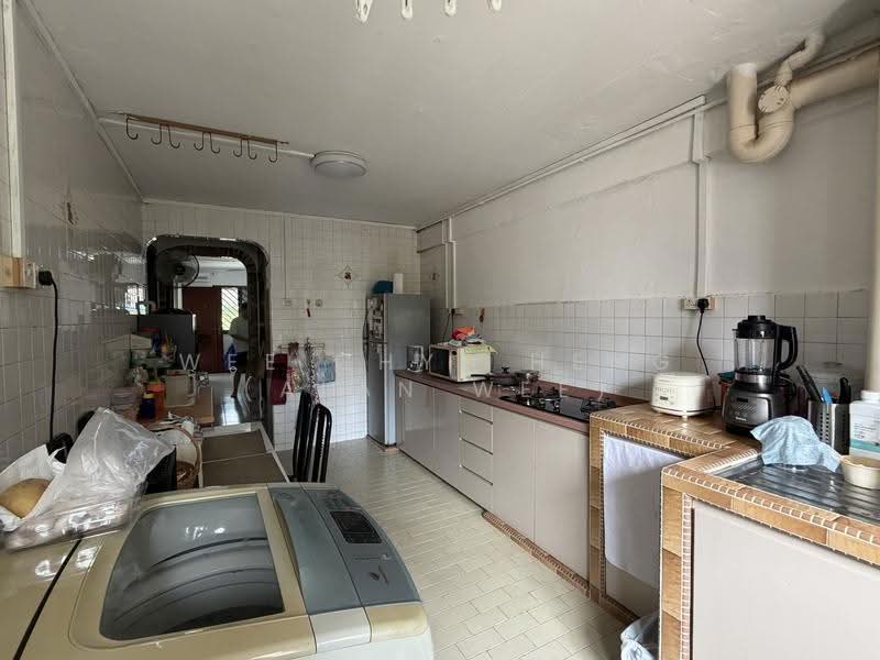 229 Bukit Batok East Avenue 3, 229 Bukit Batok East Avenue 3, Room Rental, 150 sqft, HDB Flat For Rent, by Wee Chye Heng (Alan Wee), 500239116 - Kitchen - PropertyGuru.com.sg