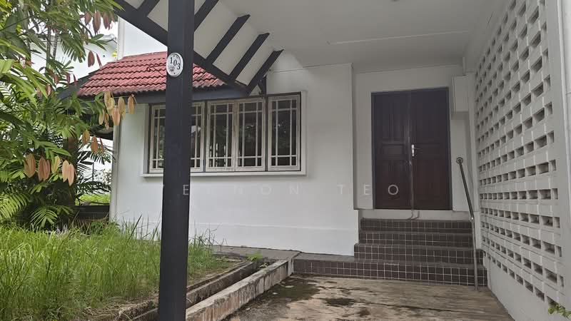 Unlisted House for Redevelopment.Facing greenery. Quiet and Peaceful, , 3 Bedrooms, 2,496 sqft, Corner Terrace For Sale, by Vernon Teo, 500239126 - Exterior - PropertyGuru.com.sg