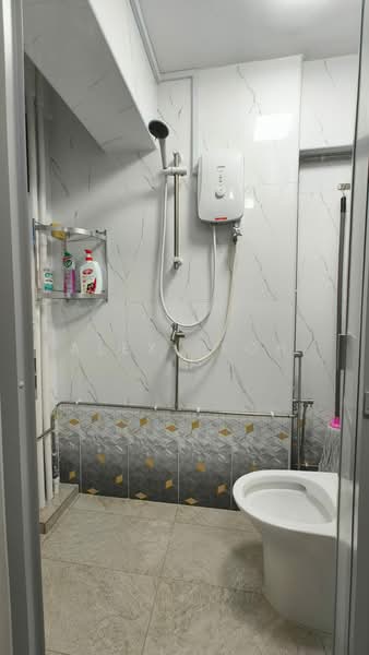 9 Selegie Road, 9 Selegie Road, Room Rental, 70 sqft, HDB Flat For Rent, by Alex Teoh, 500239152 - Bathroom - PropertyGuru.com.sg