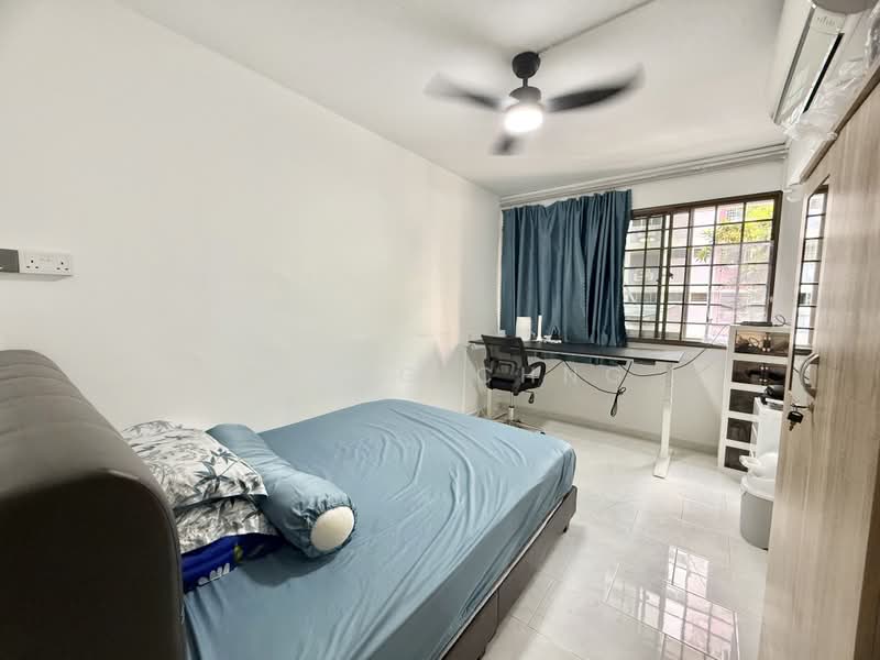481 Pasir Ris Drive 4, 481 Pasir Ris Drive 4, 3 Bedrooms, 1,130 sqft, HDB Flat For Sale, by Young Chng, 500239166 - Bedroom - PropertyGuru.com.sg