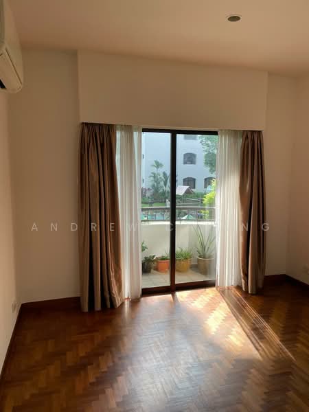 Tanglin Park, 5B Ridley Park, 4 Bedrooms, 1,507 sqft, Condominium For Rent, by Andrew Chiang, 500239176 - Balcony - PropertyGuru.com.sg
