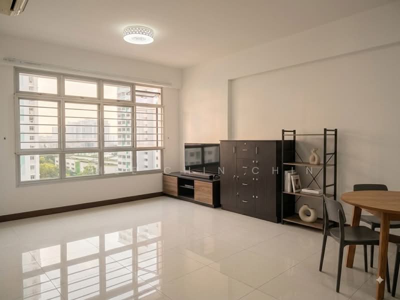 415C Fernvale Link, 415C Fernvale Link, 3 Bedrooms, 1,001 sqft, HDB Flat For Sale, by Chee Chin Chin, 500239187 - Living Room - PropertyGuru.com.sg