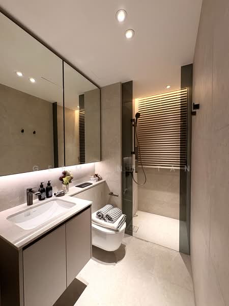 Dunearn House, 764 Dunearn Road, 4 Bedrooms, 1,378 sqft, Condominium For Sale, by Germaine Tan, 500239207 - Bathroom - PropertyGuru.com.sg