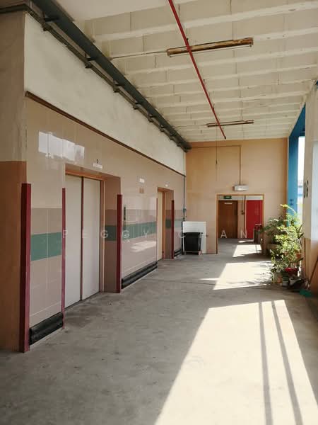 Guan Hua Warehouse Building, 85 Genting Lane, 1,350 sqft, Warehouse For Rent, by Peggy Chan, 500239212 - CommercialGuru.com.sg