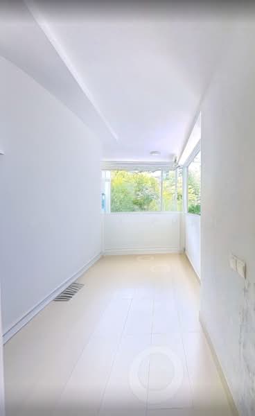The Tampines Trilliant, 33 Tampines Central 7, 4 Bedrooms, 1,302 sqft, Condominium For Sale, by Adriel Chan, 500239215 - AI Declutter. Yard - PropertyGuru.com.sg