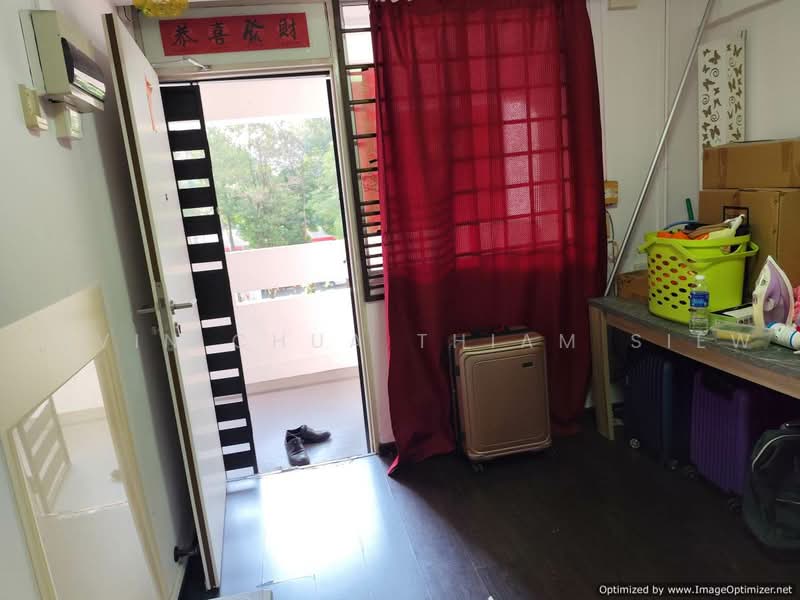 6 Marsiling Drive, 6 Marsiling Drive, 3 Bedrooms, 690 sqft, HDB Flat For Sale, by Alvin Chua Thiam Siew, 500239229 - Entrance - PropertyGuru.com.sg