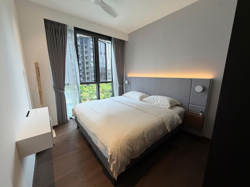 LIV @ MB, 114A Arthur Road, 2 Bedrooms, 818 sqft, Condominium For Sale, by Kin ,, 500239232 - Master Bedroom - PropertyGuru.com.sg