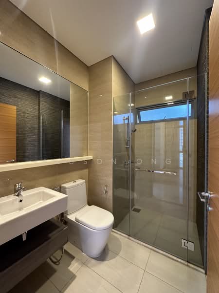 Woodhaven, 71 Woodgrove Avenue, 3 Bedrooms, 1,119 sqft, Condominium For Sale, by Zacson Ong, 500239233 - Bathroom - PropertyGuru.com.sg