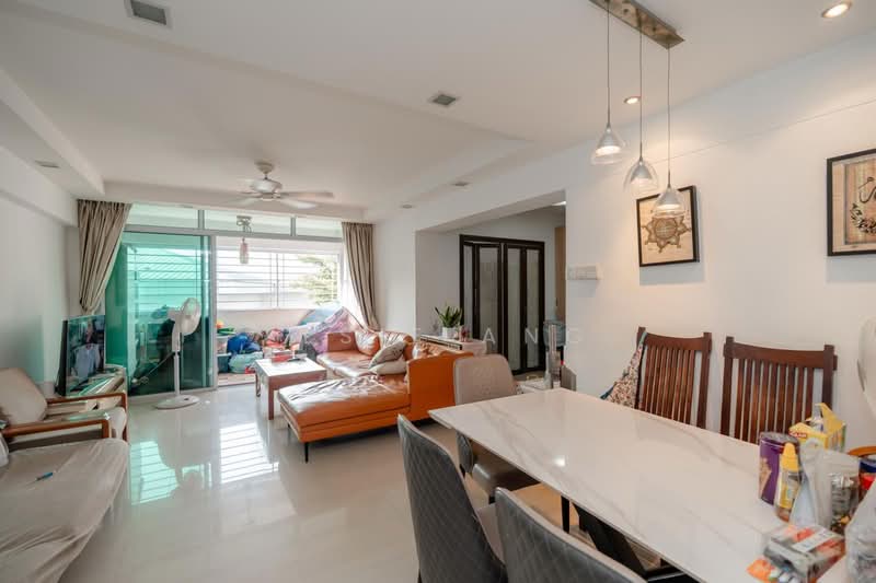 501D Wellington Circle, 501D Wellington Circle, 4 Bedrooms, 1,410 sqft, HDB Flat For Sale, by Elsie Ang, 500239243 - Living Room - PropertyGuru.com.sg