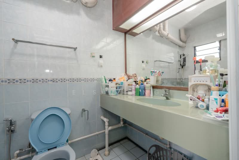 501D Wellington Circle, 501D Wellington Circle, 4 Bedrooms, 1,410 sqft, HDB Flat For Sale, by Elsie Ang, 500239243 - Bathroom - PropertyGuru.com.sg