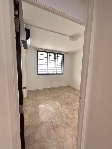 824 Woodlands Street 81, 824 Woodlands Street 81, Admiralty / Woodlands, 3 Bedrooms, 904 sqft, HDB Flat For Sale, by Janet Lim, 500239254 - Common room 2 - PropertyGuru.com.sg