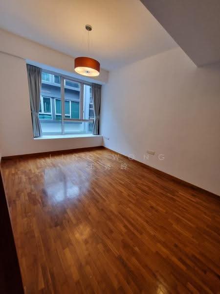 Cabana, , 4 Bedrooms, 2,917 sqft, Cluster House For Sale, by Ling Wong 王秀玲, 500239260 - Master Bedroom - PropertyGuru.com.sg