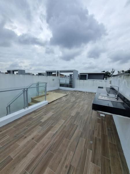 Cabana, , 4 Bedrooms, 2,917 sqft, Cluster House For Sale, by Ling Wong 王秀玲, 500239260 - Roof - PropertyGuru.com.sg
