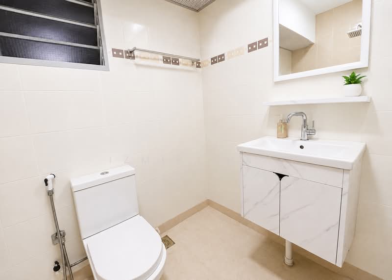 272C Sengkang Central, 272C Sengkang Central, 3 Bedrooms, 969 sqft, HDB Flat For Sale, by Izmir Shah, 500239276 - Bathroom - PropertyGuru.com.sg