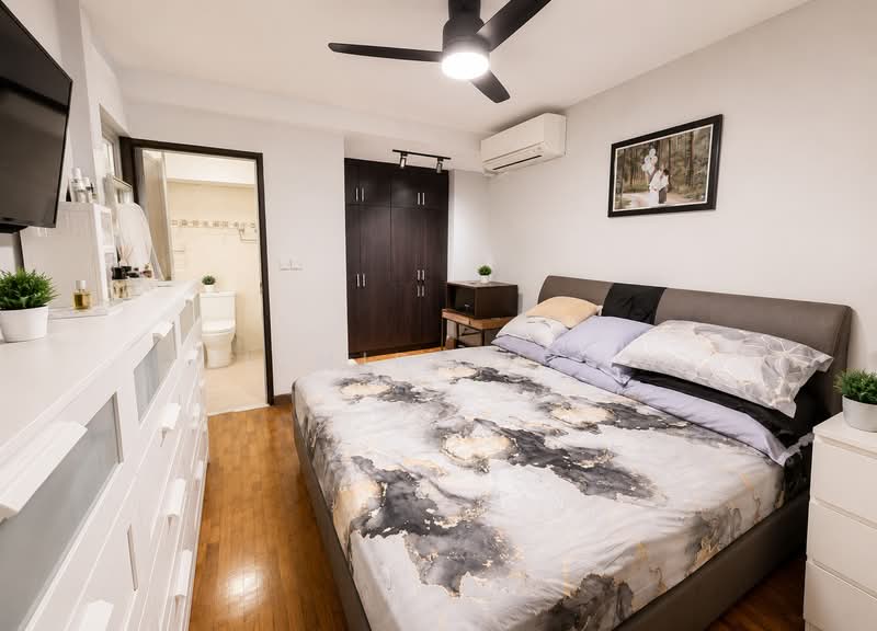 272C Sengkang Central, 272C Sengkang Central, 3 Bedrooms, 969 sqft, HDB Flat For Sale, by Izmir Shah, 500239276 - Bedroom - PropertyGuru.com.sg