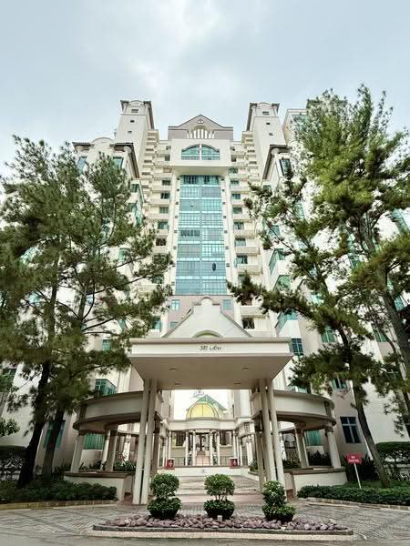 Tanglin Regency, 381 Tanglin Road, Tanglin / Holland / Bukit Timah, 3 Bedrooms, 1,109 sqft, Condominium For Rent, by Norman Koh (许启彰）, 500239285 - Exterior - PropertyGuru.com.sg