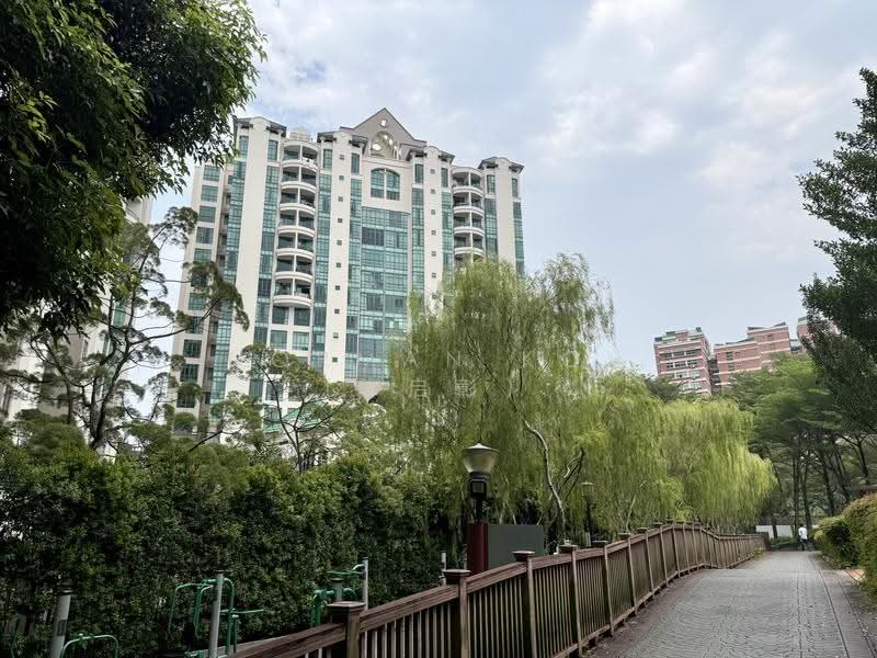 Tanglin Regency, 381 Tanglin Road, Tanglin / Holland / Bukit Timah, 3 Bedrooms, 1,109 sqft, Condominium For Rent, by Norman Koh (许启彰）, 500239285 - Exterior - PropertyGuru.com.sg
