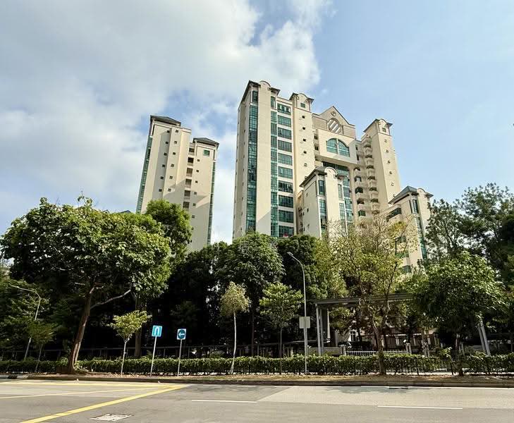 Tanglin Regency, 381 Tanglin Road, Tanglin / Holland / Bukit Timah, 3 Bedrooms, 1,109 sqft, Condominium For Rent, by Norman Koh (许启彰）, 500239285 - Exterior - PropertyGuru.com.sg