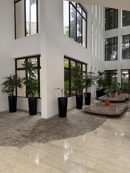 The Balmoral, 16 Balmoral Park, 4 Bedrooms, 2,895 sqft, Condominium For Sale, by Edwin Teo, 500239293 - Lobby - PropertyGuru.com.sg