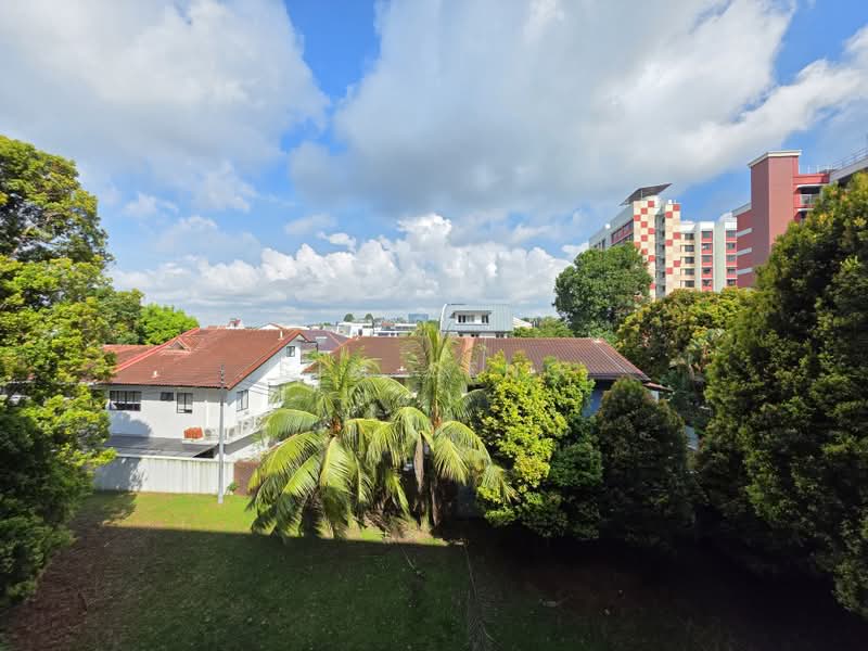 11 Toh Yi Drive, 11 Toh Yi Drive, 3 Bedrooms, 1,313 sqft, HDB Flat For Sale, by Sim Seng, 500239298 - Exterior - PropertyGuru.com.sg