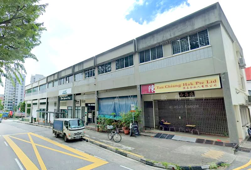 GROUND FLOOR SHOPHOUSE @ YIO CHU KANG ROAD, Yio Chu Kang Road, 1,098 sqft, Shop / Shophouse For Rent, by Xavier Aw (欧伟廷), 500239299 - Exterior - CommercialGuru.com.sg
