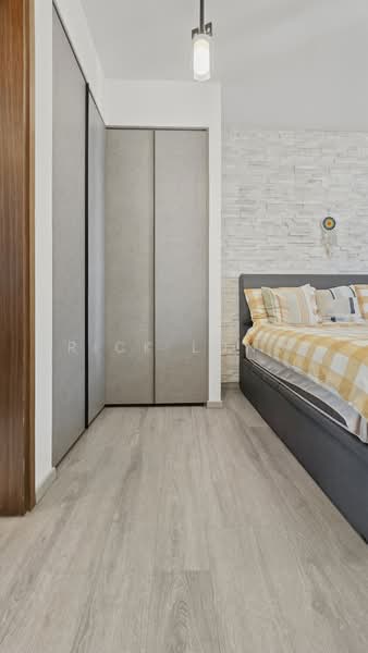 River Isles, 64 Edgedale Plains, 2 Bedrooms, 750 sqft, Condominium For Rent, by Rick Long, 500239315 - Bedroom - PropertyGuru.com.sg