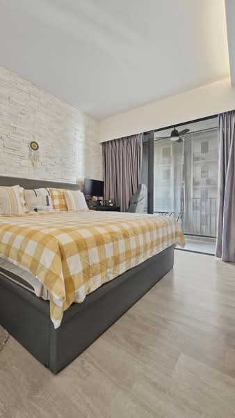 River Isles, 64 Edgedale Plains, 2 Bedrooms, 750 sqft, Condominium For Rent, by Rick Long, 500239315 - Bedroom - PropertyGuru.com.sg