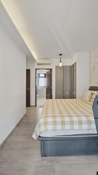 River Isles, 64 Edgedale Plains, 2 Bedrooms, 750 sqft, Condominium For Rent, by Rick Long, 500239315 - Bedroom - PropertyGuru.com.sg