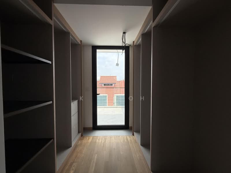 LANDED7772@BRAND NEW TERRACE AT SIGLAP READY TO MOVE IN SOON, GOOD PRICE!, Siglap Road, Jalan Tua Kong, Frankel Estate, 5 Bedrooms, 4,980 sqft, Terraced House For Sale, by K L Goh, 500239317 - Interior - PropertyGuru.com.sg