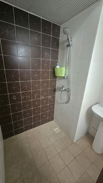 339D Kang Ching Road, 339D Kang Ching Road, 2 Bedrooms, 721 sqft, HDB Flat For Rent, by Chitra Devi, 500239318 - Bathroom - PropertyGuru.com.sg