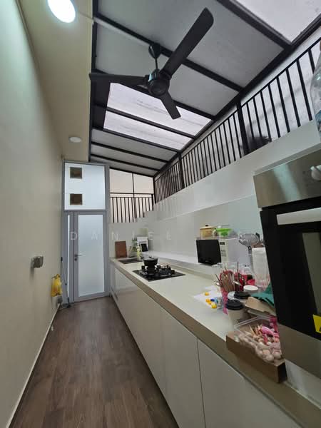 Sembawang Hills Estate, Nemesu Avenue, 6 Bedrooms, 5,000 sqft, Terraced House For Sale, by Daniel Lee, 500239340 - Kitchen - PropertyGuru.com.sg