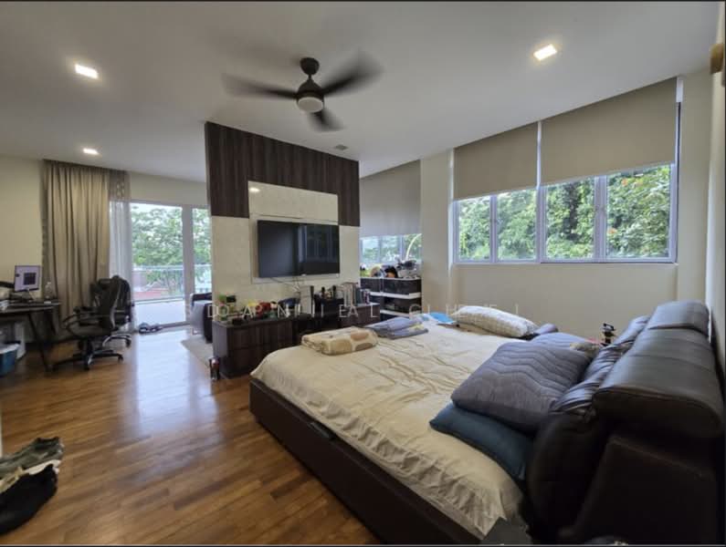 Sembawang Hills Estate, Nemesu Avenue, 6 Bedrooms, 5,000 sqft, Terraced House For Sale, by Daniel Lee, 500239340 - Bedroom - PropertyGuru.com.sg