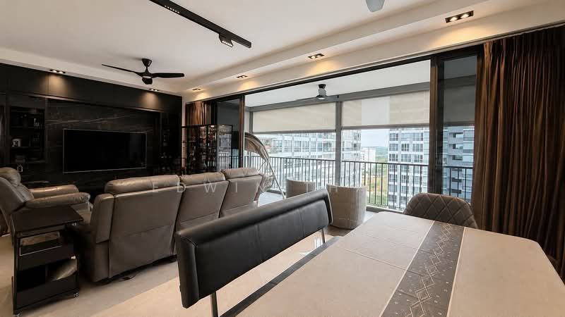 Waterwoods, Punggol Field Walk, 5 Bedrooms, 1,668 sqft, Condominium For Sale, by Edwin Tham, 500239349 - Living Room - PropertyGuru.com.sg