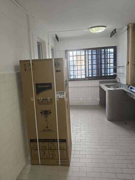 620 Bedok Reservoir Road, 620 Bedok Reservoir Road, 2 Bedrooms, 645 sqft, HDB Flat For Rent, by Susan Koh, 500239358 - Kitchen - PropertyGuru.com.sg