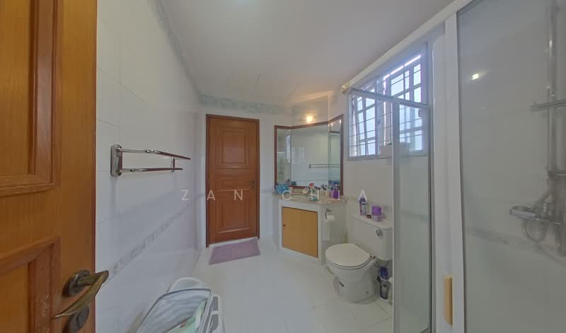 Tai Keng Gardens, Tai Keng Gardens, 6 Bedrooms, 3,500 sqft, Terraced House For Sale, by Zan Chia, 500239368 - Bathroom - PropertyGuru.com.sg