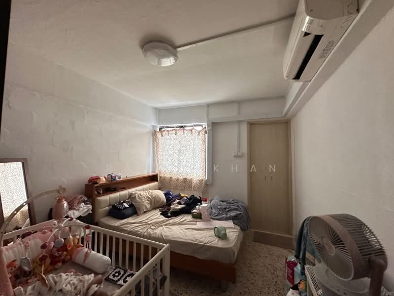 122 Bedok North Street 2, 122 Bedok North Street 2, 2 Bedrooms, 700 sqft, HDB Flat For Rent, by Rahat Khan, 500239371 - Bedroom - PropertyGuru.com.sg