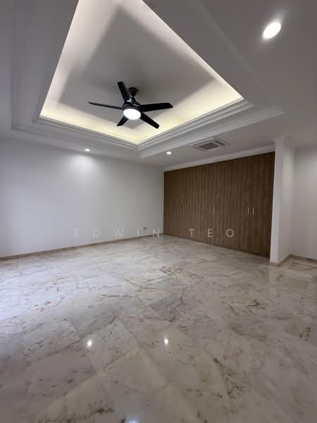 The Balmoral, 16 Balmoral Park, 4 Bedrooms, 2,985 sqft, Condominium For Rent, by Edwin Teo, 500239383 - Master Bedroom Interior - PropertyGuru.com.sg