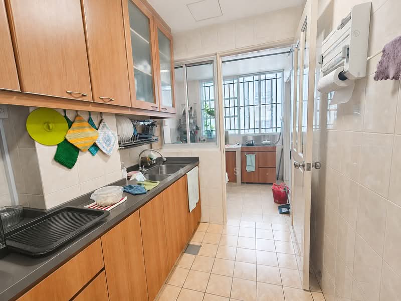 Freehold Landed Living Lifestyle without the Hassle of Maintenance, 22 Sirat Road, 4 Bedrooms, 2,013 sqft, Apartment For Sale, by Johanes ., 500239384 - Kitchen - PropertyGuru.com.sg