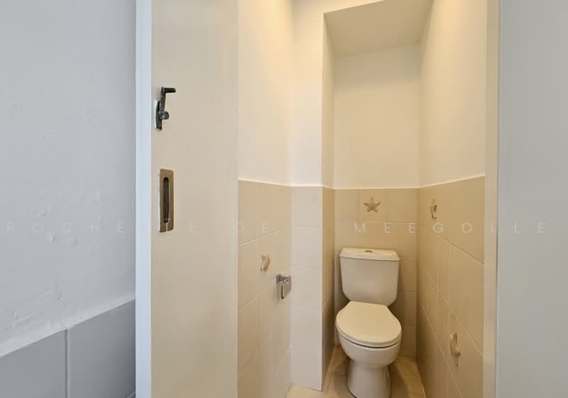 Pastoral View, 7 Bassein Road, 1 Bedroom, 614 sqft, Apartment For Rent, by Rochelle De S Meegolle, 500239390 - Bathroom - PropertyGuru.com.sg